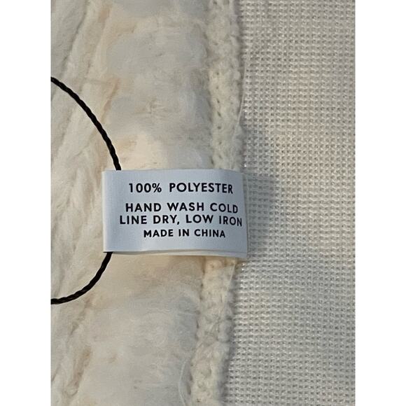 NWT Hadley Wren Women's Knit/Crochet Poncho One Size Ivory - Picture 6 of 7